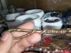 Cerita Luci Berburu Harta Karun Sriwijaya untuk Koleksi Pribadi