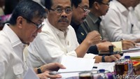 Yasonna mengatakan pagu anggaran sebelumnya, yakni Rp 13.105.871.866.000, belum mencukupi. Tambahan anggaran yang diusulkan nantinya dipergunakan untuk pemenuhan sarana kantor wilayah yang terkena bencana alam.