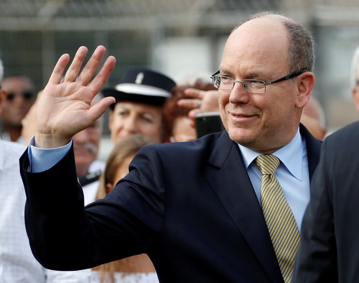 Monacos Prince Albert II arrives to attend a ceremony at the municipal stadium of Cap dAil which will take the name of Frances national soccer team coach, Didier Deschamps, France, September 12, 2018. REUTERS/Eric Gaillard