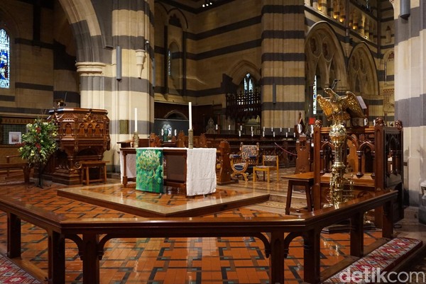 Sudut St Pauls Cathedral juga dibagi ke beberapa wilayah. Seperti Kids Area, ada juga museum mini (Shinta/detikTravel) Sudut St Pauls Cathedral juga dibagi ke beberapa wilayah. Seperti Kids Area, ada juga museum mini (Shinta/detikTravel)