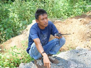 Ketika Smartphone Jadi Tak Pintar Lagi di Pedalaman Papua Barat