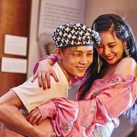 Sebelum ketahuan dan mengaku berpacaran, HyunA dan EDawn memang tampak akrab. Tak jarang keduanya menunjukkan sikap manis kepada satu sama lain. Foto: Pinterest