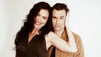 Jeremy Thomas sendiri kini tengah disibukan syuting bersama Sophia Latjuba. Dok. Instagram/sophia_latjuba88