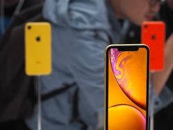 RIP iPhone XR, Ponsel Warna Warni yang Dimatikan Apple