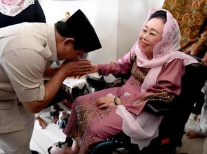 Cerita Kedekatan Prabowo-Keluarga Gus Dur dan Ramalan Jadi Presiden Saat Tua