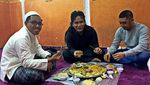Dakwah di Klub Malam, Ini Gaya Gus Miftah yang Hobi Makan Bakso dan Sate