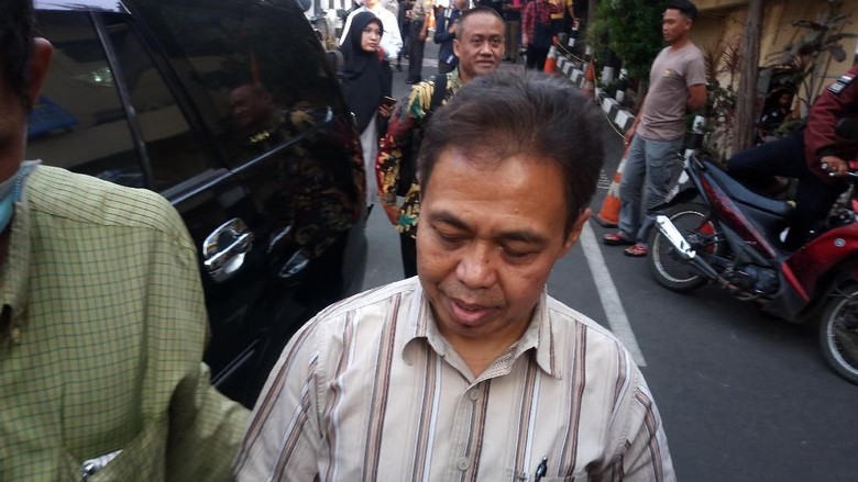 Berkas Kasus Eks Walkot Depok Nur Mahmudi Dilimpahkan ke Kejaksaan Berkas Kasus Eks Walkot Depok Nur Mahmudi Dilimpahkan ke Kejaksaan