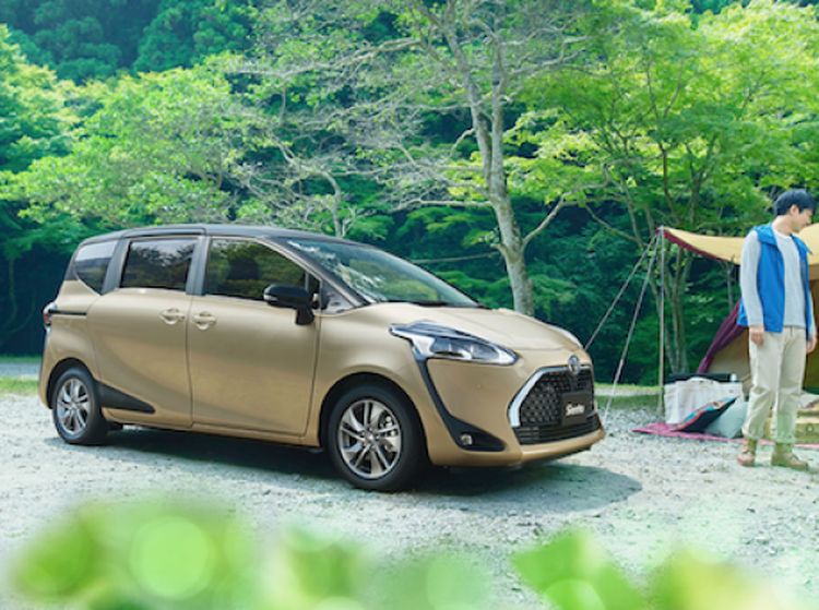 Wajah Baru Toyota Sienta