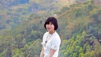 Akiau juga berkunjung ke Desa Wisata Nglinggo di Kulon Progo. Kalau ke sini jangan lupa berfoto di menara pandang seperti Akiau yah! (marselinaoktavianti/Instagram)