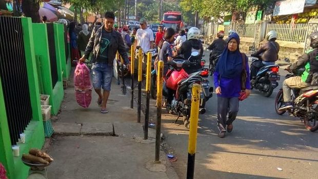 Ini lokasi pagar besi yang rantainya dipotong Isral