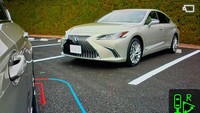 Begini tampilan yang ditangkap kamera pengganti spion. Foto: Dok. Lexus