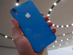 RIP iPhone XR, Ponsel Warna Warni yang Dimatikan Apple