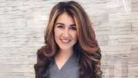 Dr Fina Madrid merupakan salah satu health influencer di Amerika Serikat dan berprofesi sebagai dokter gigi. Foto: Instagram/yogidds