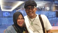 Ternyata Sule juga kenal dengan keluarga Teddy. Lalu apakah Sule tahu hubungan istrinya itu dengan Teddy? Dok. Ist