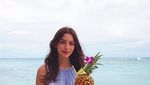 Foto: Liburannya Penyanyi & Model Cantik Celine Farach