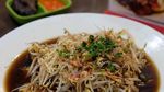 Nikmatnya Hari Jumat Sarapan Lontong Balap Khas Suroboyo yang Mantap