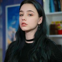 Tak peduli dari sudut mana, Dasha selalu terlihat cantik. Banyak pengikutnya dari penjuru dunia meninggalkan komentar untuk menunjukkan cinta mereka padanya. Foto: Instagram