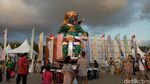 Foto: Buto Ijo Raksasa & Kemeriahan Festival Petitenget