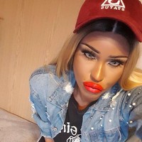 Wanita yang menjuluki dirinya sebagai boneka seks itu kini jadi bintang Instagram. Ia memiliki followers mencapai 42 ribu.  Foto: Instagram (@ iamdiamonddoll)