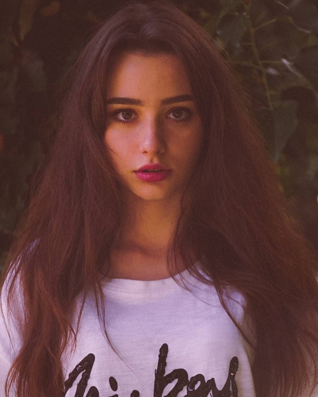 Pada 2017 ia pun pernah menjadi model beberapa busana dari butik pakaian 66girls Foto: Instagram