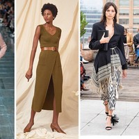 Ketika Meghan Markle tak pernah melewatkan belt di pinggang pasca menjadi Duchess, kita tahu bahwa aksesori satu ini akan menjadi tren mode, cepat atau lambat. Sebagai bukti, desainer seperti Mara Hoffman, Marc Jacobs dan Oscar de la Renta ikut membuat ikat pinggang kembali terkesan yang fashionable. Foto: Vogue