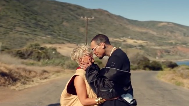 5 Fakta Menarik dari Klip Overdose Agnez Mo dan Chris Brown