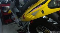 Di Malaysia, motor ini memang masih dijual. Versi terbarunya, Yamaha 125ZR, dibanderol dengan harga sekitar Rp 29 juta. Foto: Luthfi Anshori
