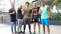 Mantap banget sparring hari ini, semua teknik dan strategi keluar, proud of you my best student, komentar sang pelatih di akun Instagram Reino. (Instagram @reinobarack)