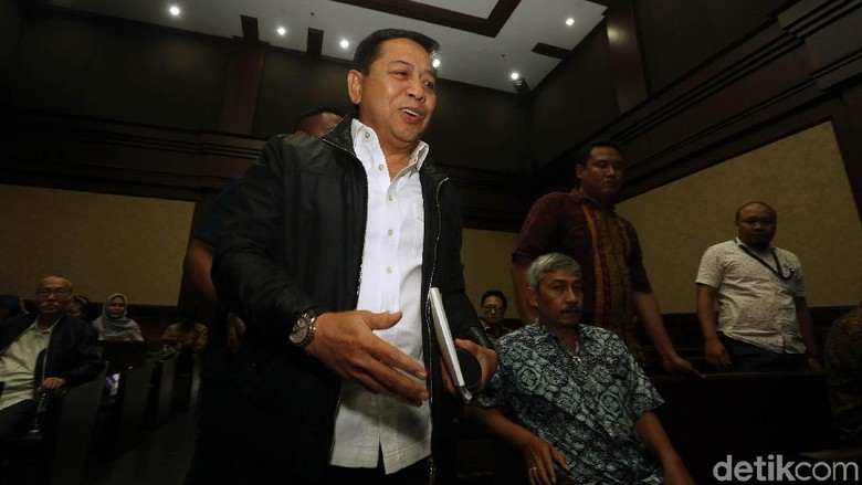 Selain Jual Rumah, Novanto Juga Sibuk Nagih Utang Selain Jual Rumah, Novanto Juga Sibuk Nagih Utang
