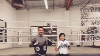 Jessa tidak membatasi dirinya. Ia juga mencoba beberapa olahraga bela diri lainnya seperti muay thai. (Foto: Instagram/jessa.khan)