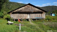 Keunikan selanjutnya dari Kampung Irai bisa dibilang kampung yang terdidik dan lebih maju penduduknya. Ada sekitar puluhan orang di kampung ini yang sudah mengenyam pendidikan tinggi, bahkan ada yang sampai S3 (Masaul/detikTravel)