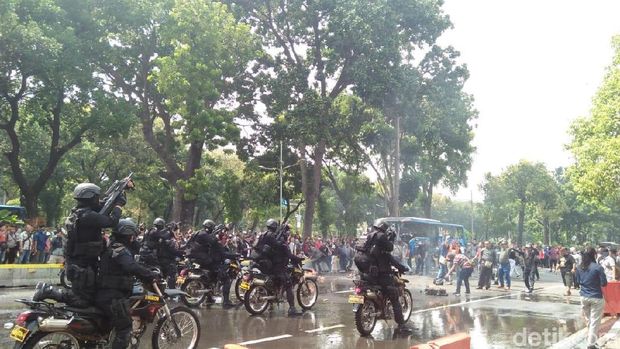 Polri Gelar Simulasi Pengamanan Sidang Sengketa Pemilu di MK