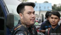 Nassar pun masih menunggu jodod yang pas. Pool/Ismail/detikFoto.