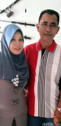 Neng Ai dan suaminya