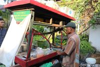 Gurih Alami Soto Kuali Pak Di yang Jadi Klangenan Pak Harto
