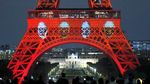 Kilau Warna-warni Festival Lampu di Menara Eiffel