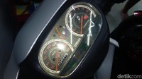 Bahkan motor ini tidak pernah diajak riding sekalipun. KM (kilometer)-nya rendah cuma 20-an km. Itu pun didapat karena motor ini sering digeser-geser. Foto: Luthfi Anshori