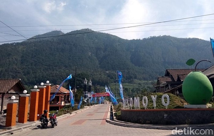 Gunung cantik di Magelang/Semarang