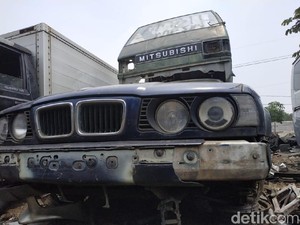 Mobil Tua Jadi Rongsok, Pemerintah Malaysia Kasih Duit buat Ganti Mobil Baru
