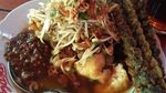 Nikmatnya Hari Jumat Sarapan Lontong Balap Khas Suroboyo yang Mantap