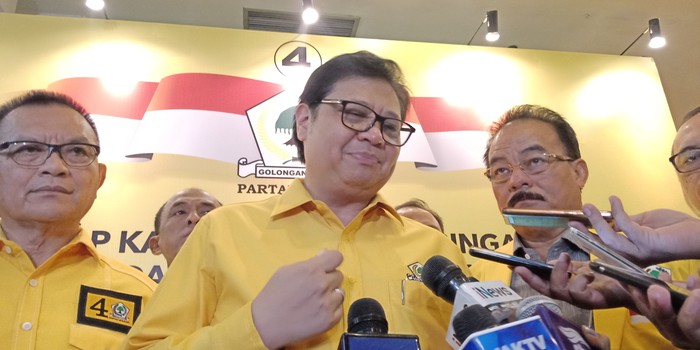Ketum Golkar: Jokowi Harus Menang Tebal di Jabar