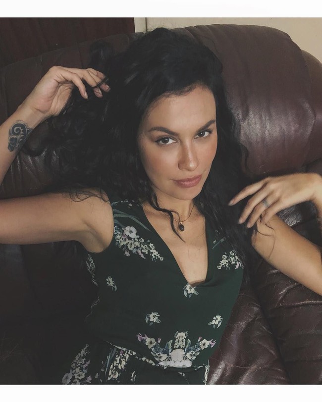 “Forever young,” begitulah komentar sebagian besar pengguna Instagram di foto yang diunggah ibu dua anak ini ke media sosialnya. Dengan rambut keriting, penampilan Sophia ini sama sekali tidak terlihat dia sudah hampir berusia 50 tahun. Foto: Dok. Instagram @sophia_latjuba88