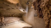 Uniknya, sumber air dalam rumah ini berasal dari air terjun yang berjarak 1,5 mil dari lokasi. (istimewa/boredpanda)
