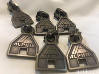 Hai Anak 90-an, Ingat Tas Alpina? Masih Ada Lho