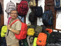 Hai Anak 90-an, Ingat Tas Alpina? Masih Ada Lho