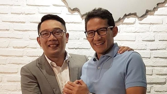 Sandiaga Uno gantian mengunggah foto bareng Ridwan Kamil.
