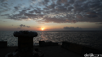 Sunset di Sombu, menjadikannya penutup hari yang manis (Zaky Fauzi Azhar/detikTravel)