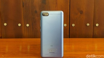 Cangkang belakangnya berbahan plastik. Foto: Adi Fida Rahman/detikINET