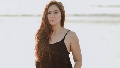 Ini Penampilan Wulan Guritno Pamer Body Goals