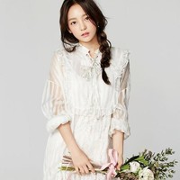 Goo Hara juga pernah digosipkan mencoba bunuh diri dan overdosis obat, yang menyebabkannya dirawat di rumah sakit. Kabar itu kemudian dibantah pihak manajemen yang mengatakan ia dirawat karena masalah pencernaan. Foto: Dok. Instagram/@koohara_